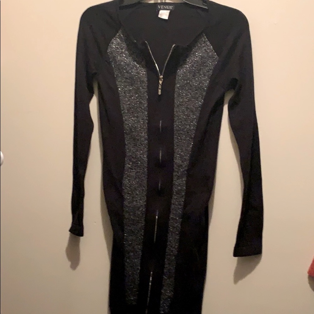 Warm and sexy zipper sweater dress